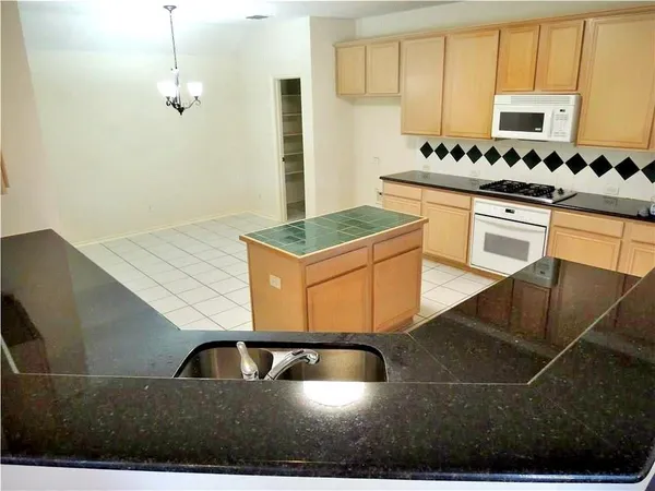 $3,490 | 160 Fallkirk Drive, Coppell, TX 75019