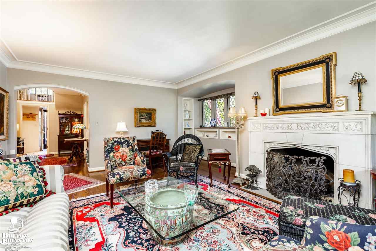 133 Merriweather Road Grosse Pointe Farms, MI 48236 - Photo 7 of 65