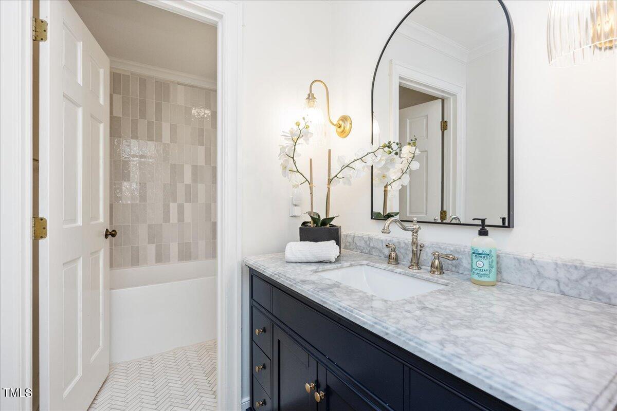 5237 Leiden Lane Raleigh, NC 27606 - Photo 37 of 60 37-- 22