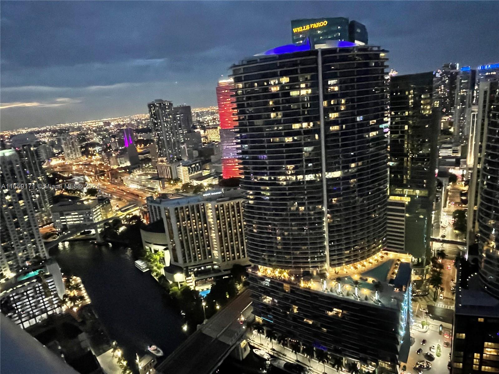 475 Brickell Avenue, Unit 4812 Miami, FL 33131 - Photo 11 of 20 a city view