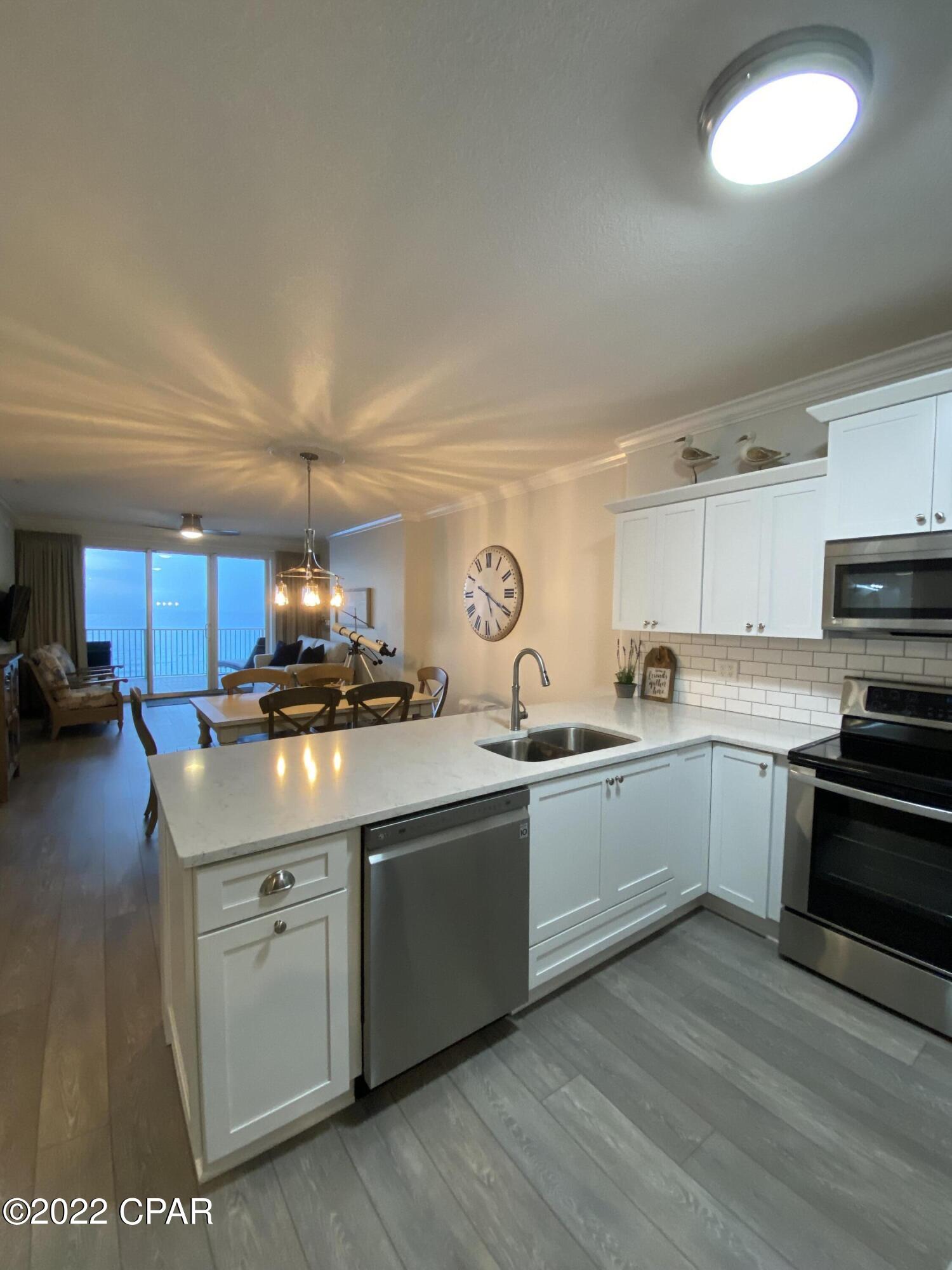 17643 Front Beach Road, Unit 807 Panama City Beach, FL 32413 - Photo 5 of 24 Gallery Image 5