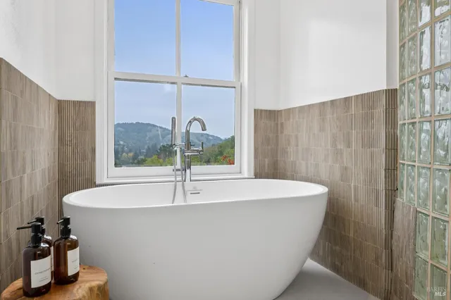 $3,395,000 | 16 Dutch Valley Lane, San Anselmo, CA 94960
