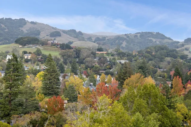$3,395,000 | 16 Dutch Valley Lane, San Anselmo, CA 94960