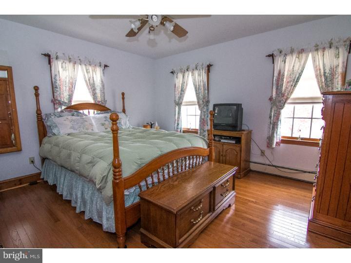 121 New Bridge Road Quinton, NJ 08079 - Photo 16 of 25 Bedroom