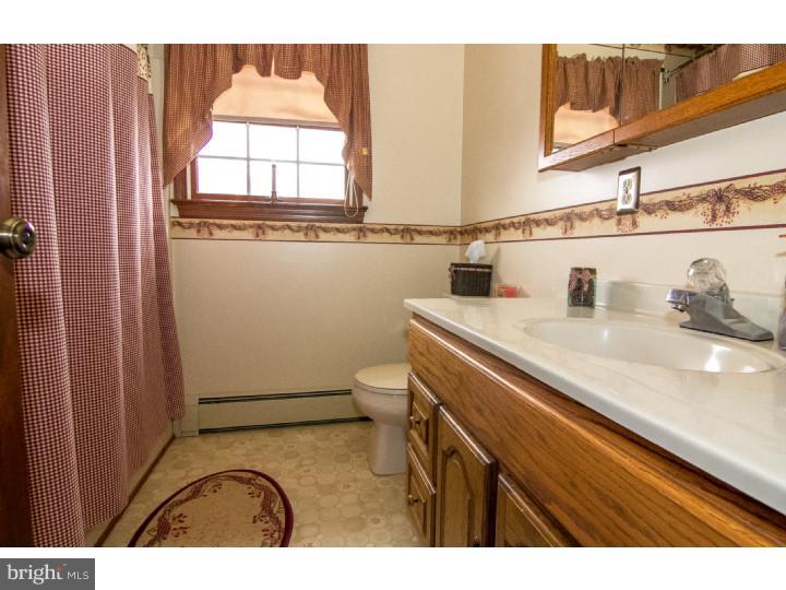 121 New Bridge Road Quinton, NJ 08079 - Photo 20 of 25 Bathroom