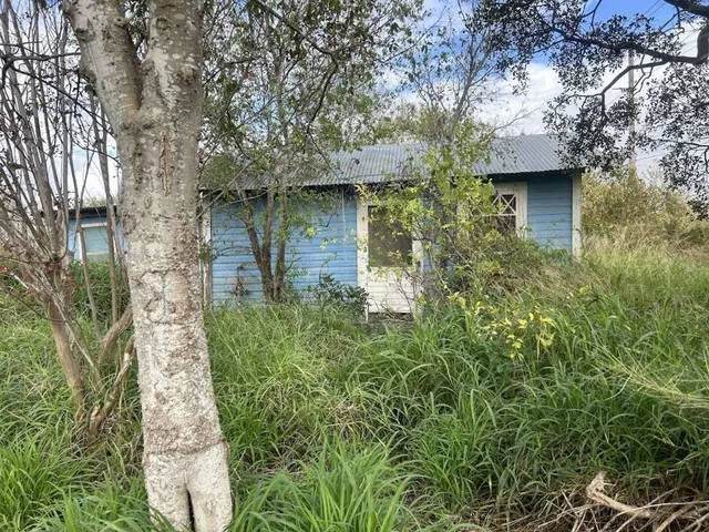 $54,319 | 2101 Brown Avenue, Jourdanton, TX 78026