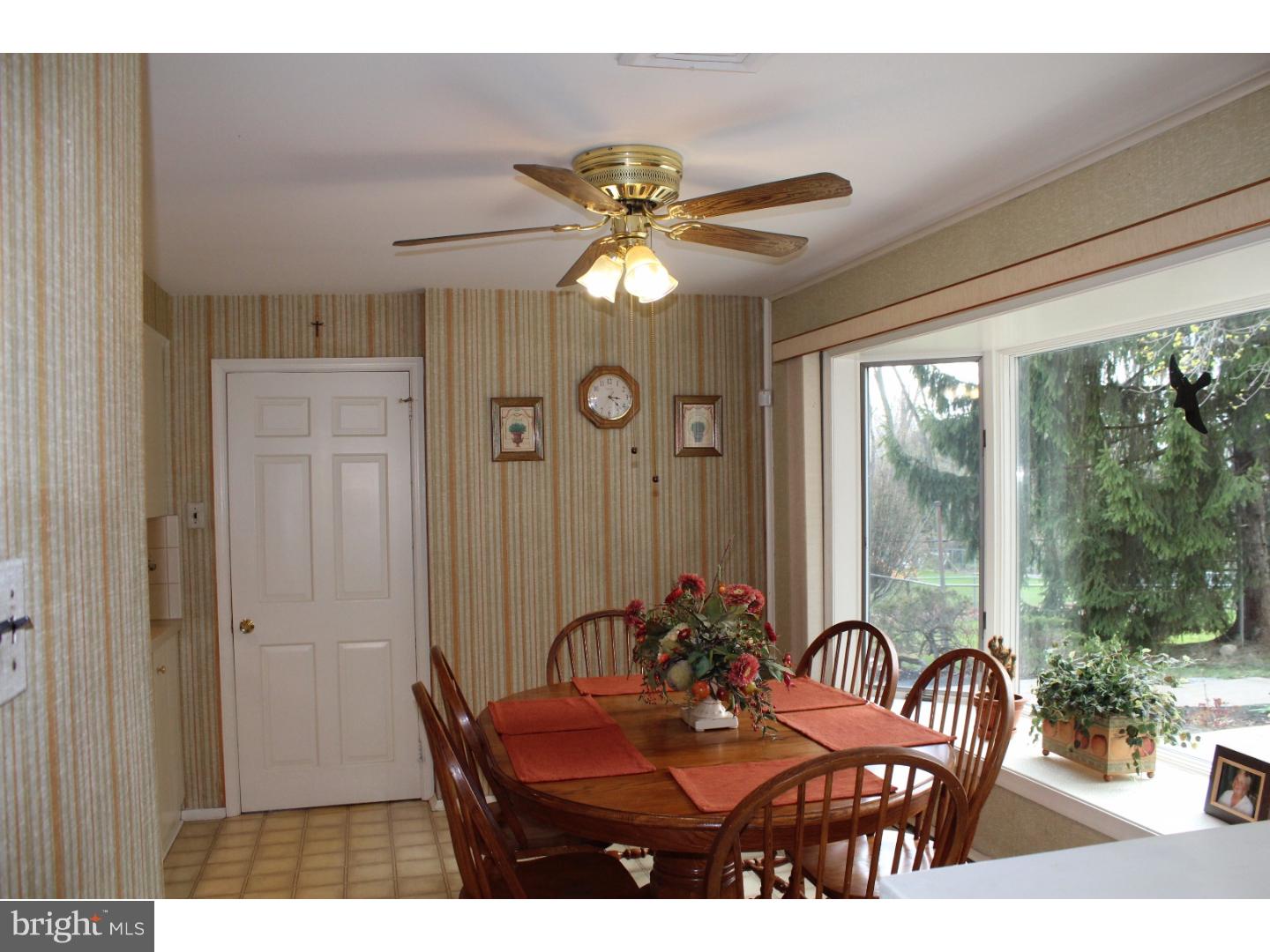 42 Rotterdam Road North Holland, PA 18966 - Photo 8 of 19