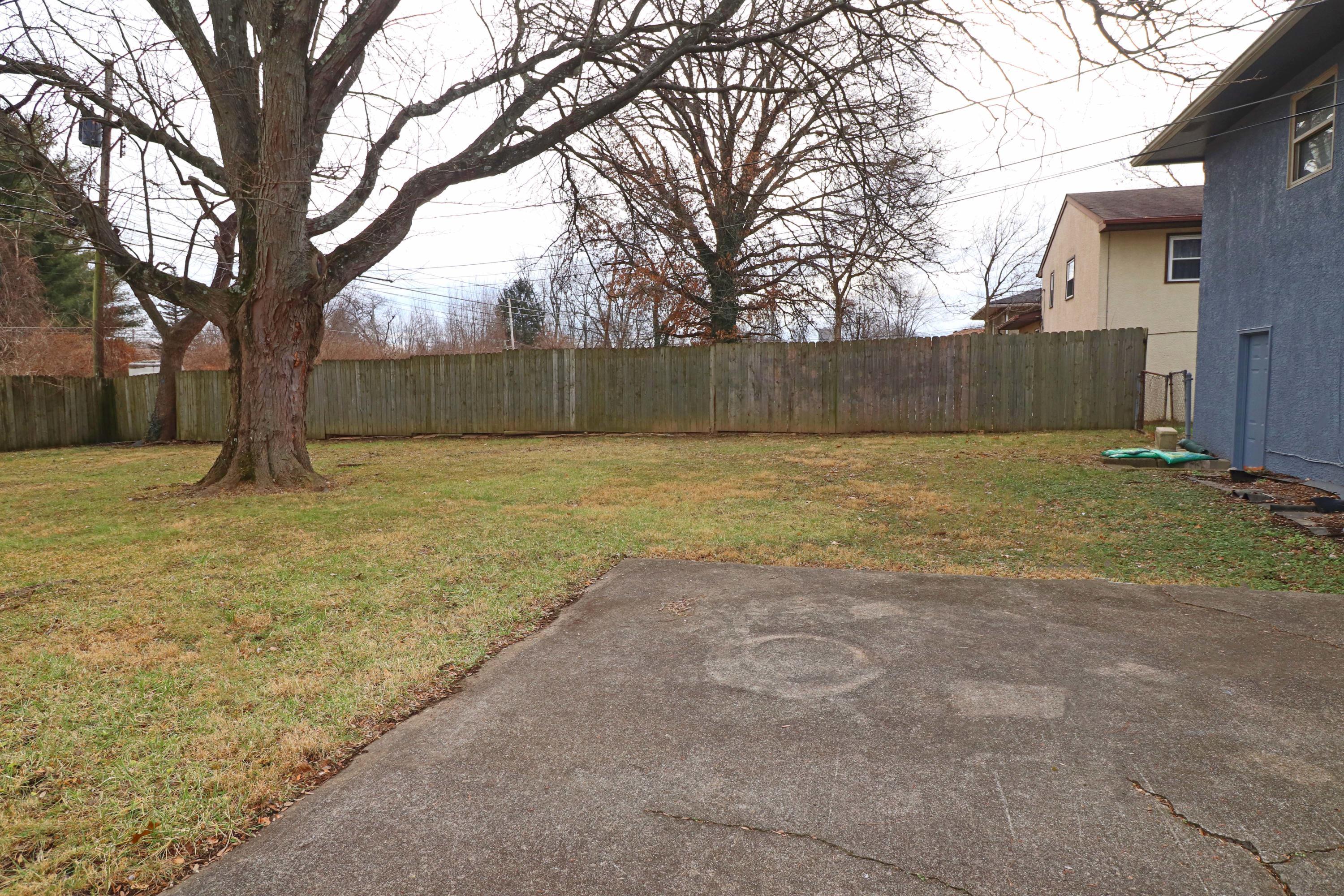 1594 Bostwick Road Columbus, OH 43227 - Photo 32 of 33 Gallery Image 32