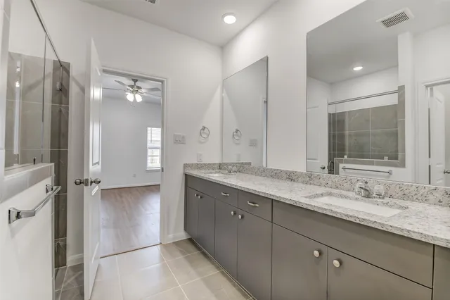 $2,600 | 11951 Pondwood Drive, Cypress, TX 77429