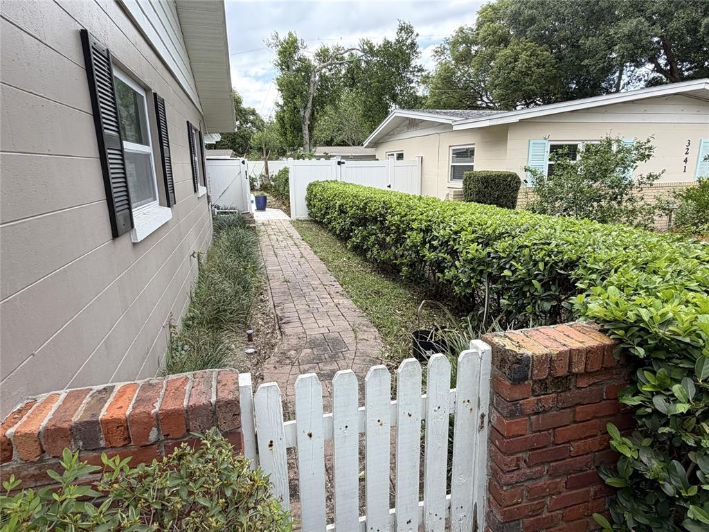 3235 Inverness Court Orlando, FL 32806 - Photo 37 of 52