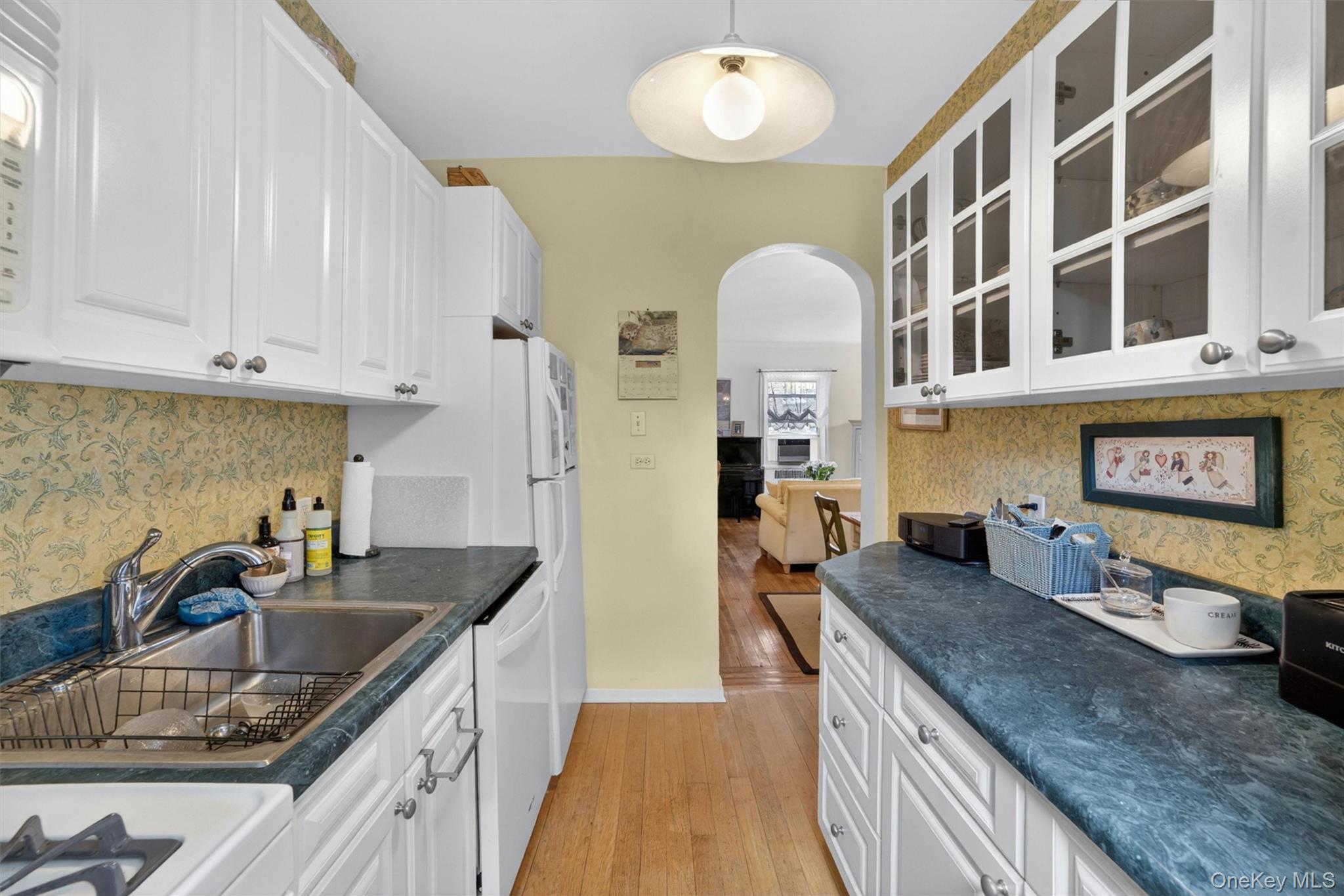15 Sunnybrook Road, Unit 3A Bronxville, NY 10708 - Photo 16 of 31
