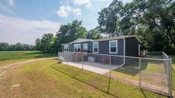 $278,900 | 626 Semrow Road, Coloma, WI 54930