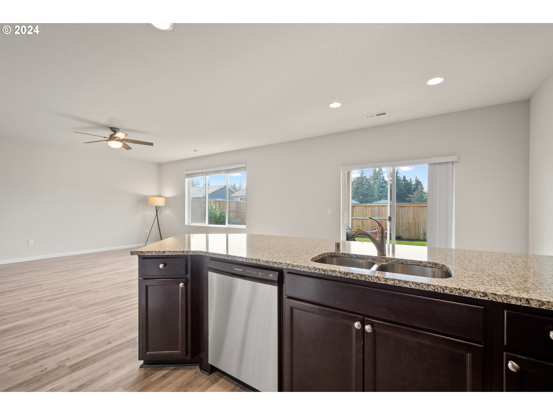 2907 South Cherry Grove Way Ridgefield, WA 98642 - Photo 15 of 39