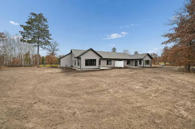 $450,000 | 16908 Piper Lane, Brainerd, MN 56401