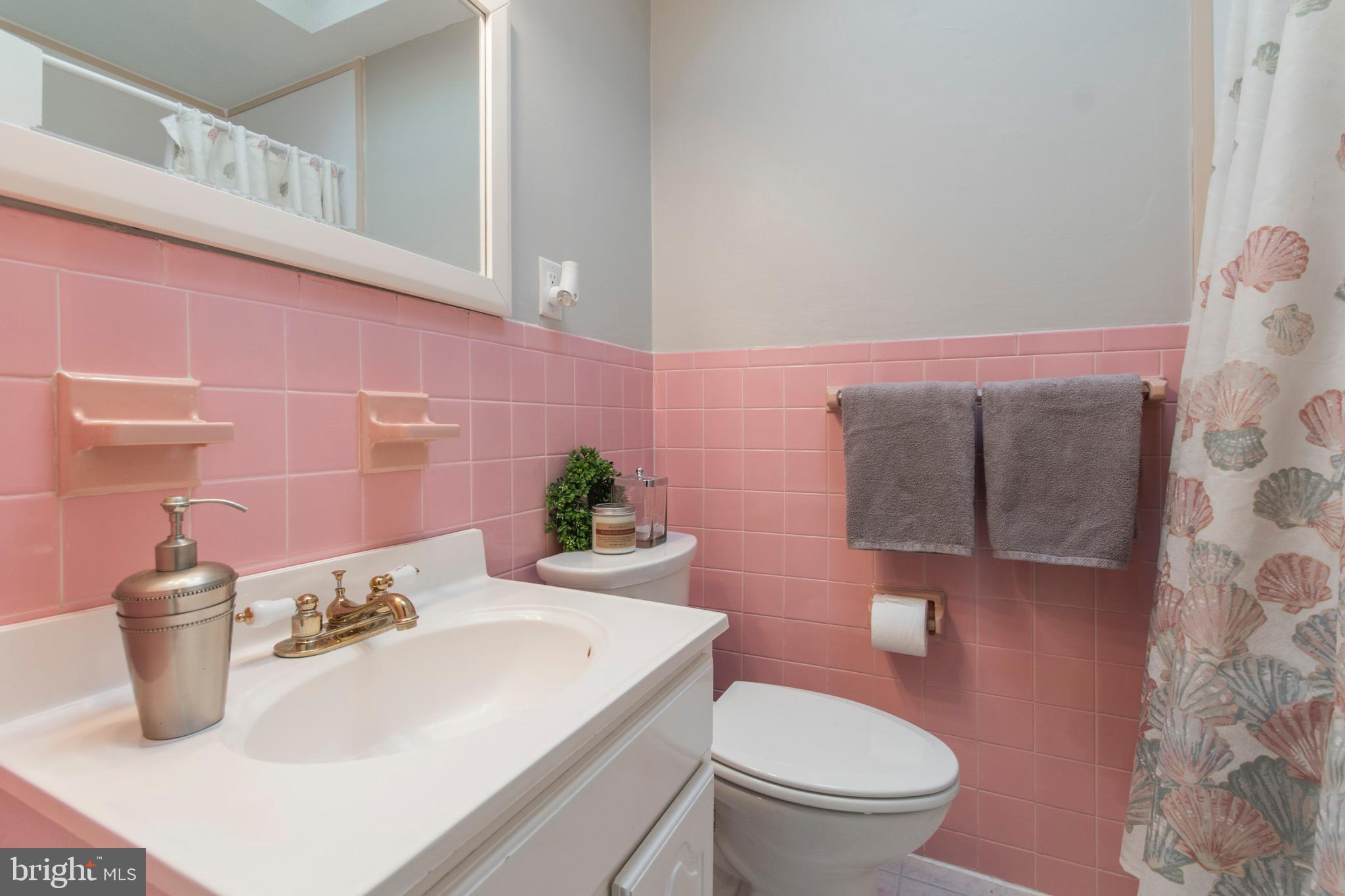 11825 Basile Road Philadelphia, PA 19154 - Photo 23 of 42 Gallery Image 23