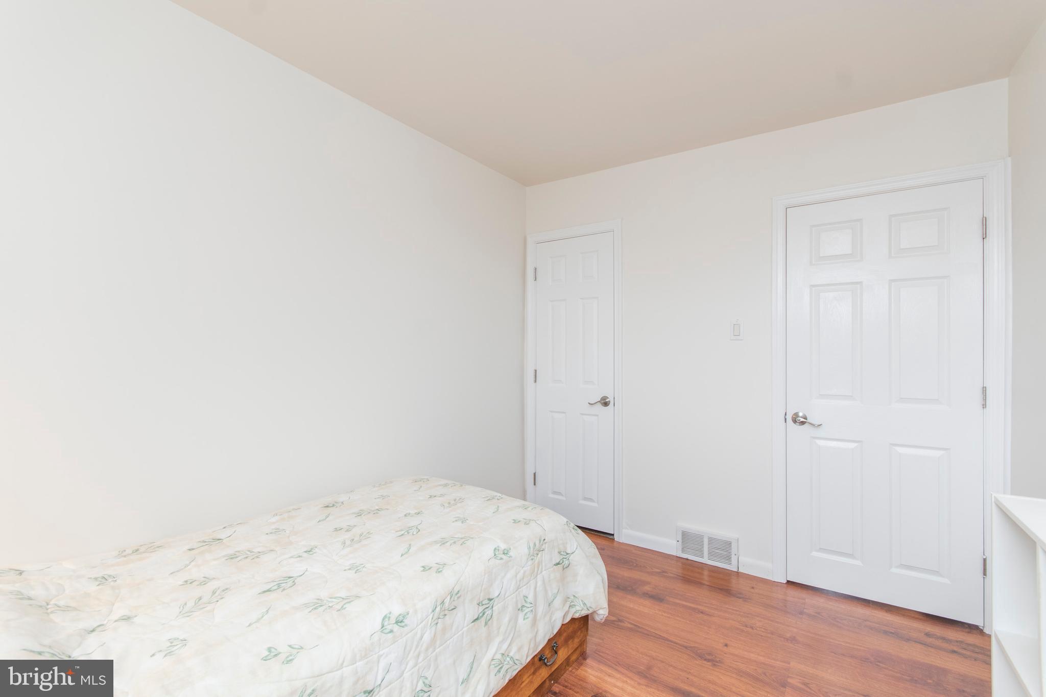 11825 Basile Road Philadelphia, PA 19154 - Photo 27 of 42 Gallery Image 27