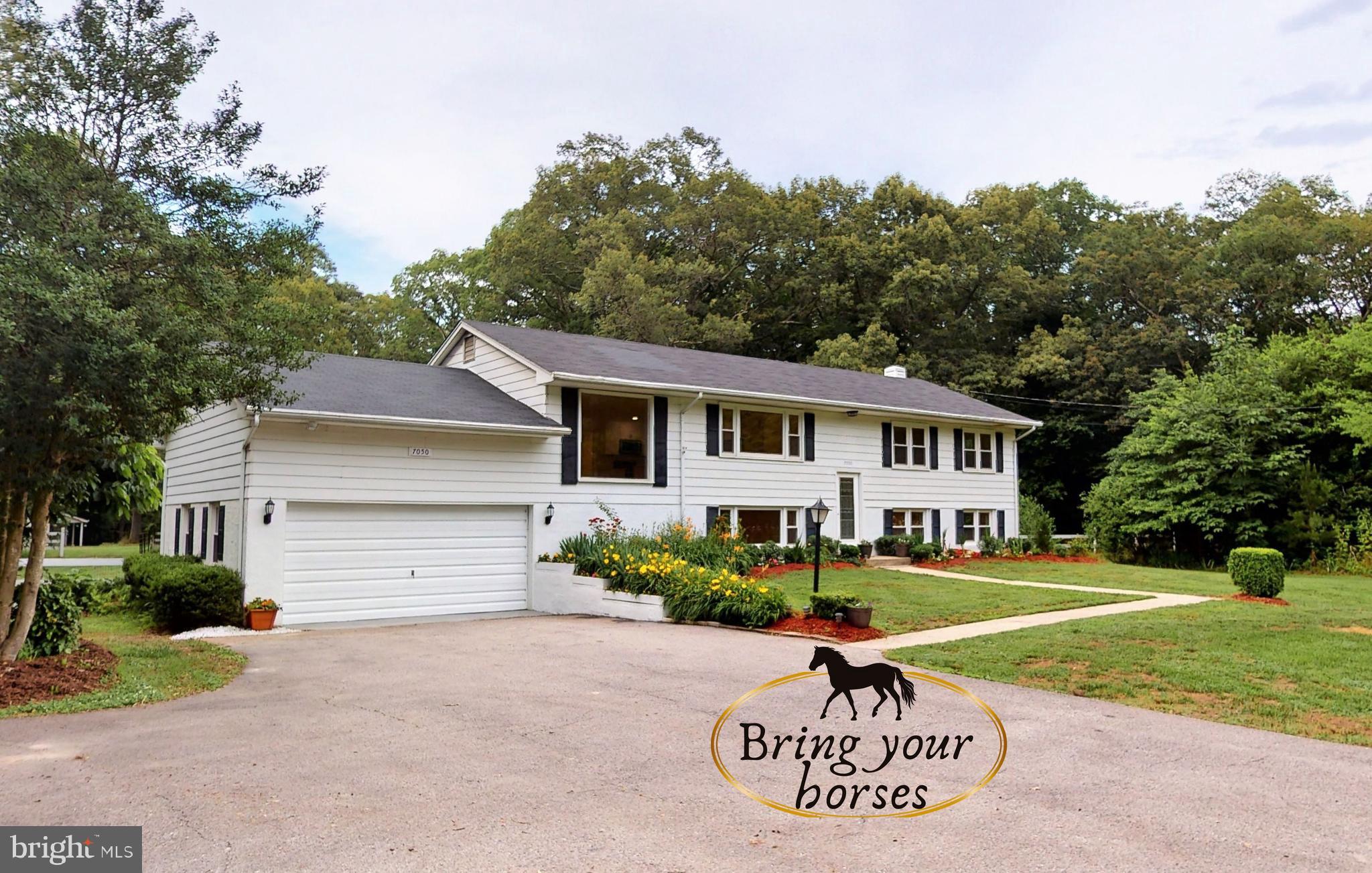 7050 Hawthorne Road La Plata, MD 20646 - Photo 3 of 68 Lovely house comes with stable and paddock.