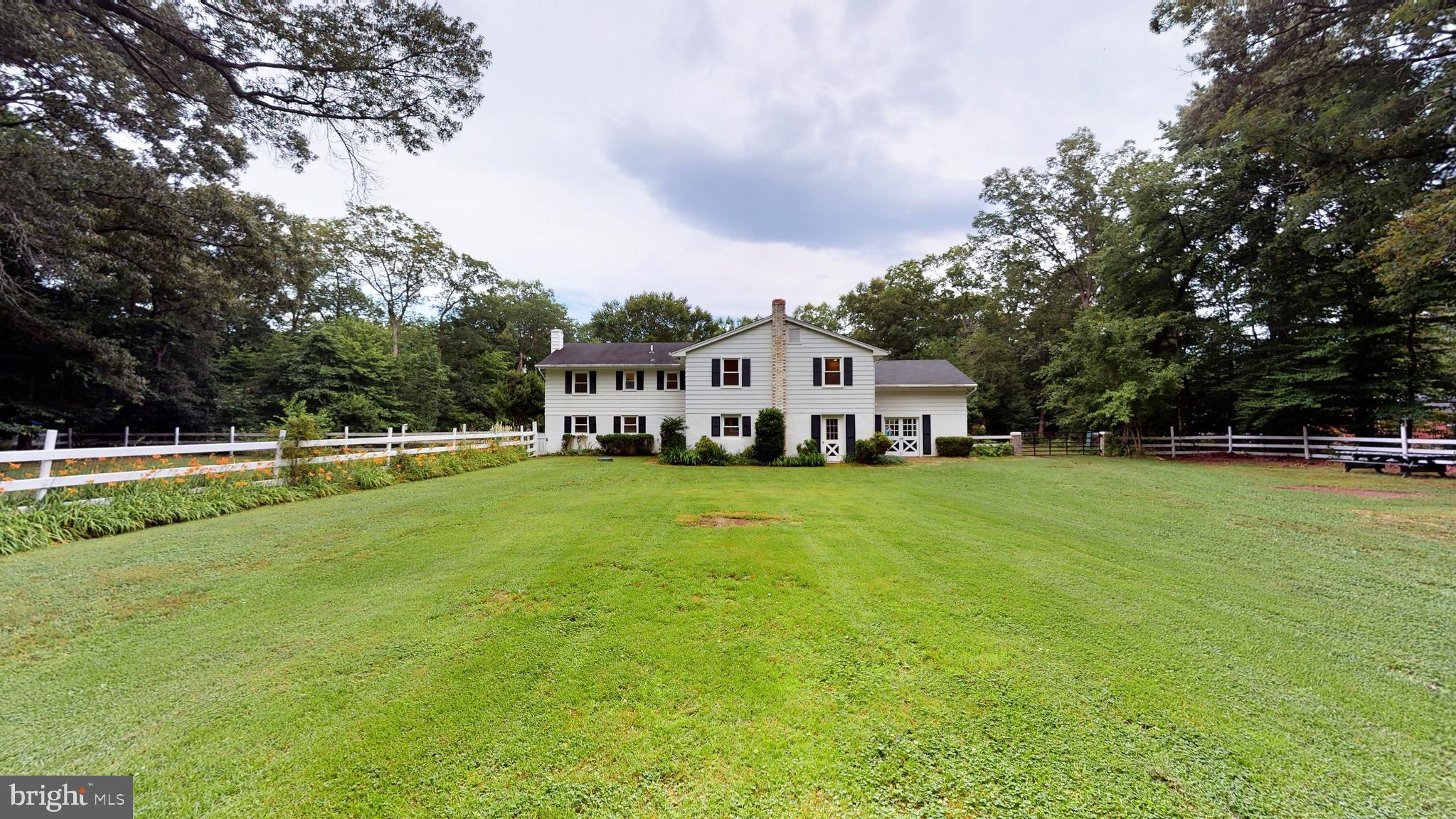 7050 Hawthorne Road La Plata, MD 20646 - Photo 36 of 68 Gracious backyard