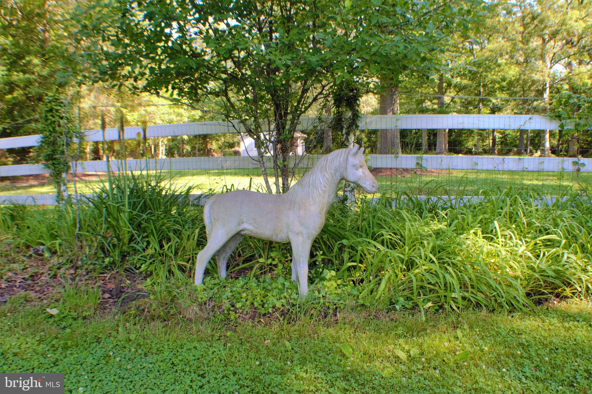 7050 Hawthorne Road La Plata, MD 20646 - Photo 45 of 68 Horse sculpture
