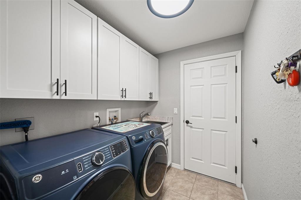 11180 Flock Avenue Weeki Wachee, FL 34613 - Photo 23 of 83