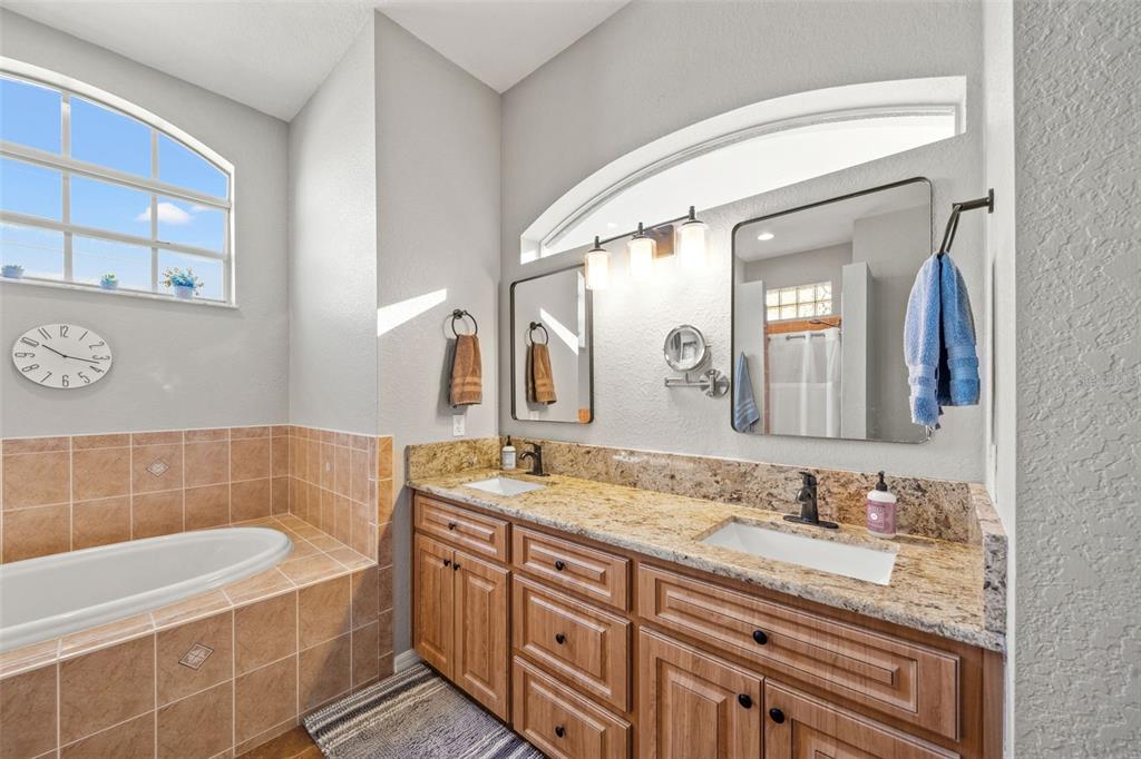 11180 Flock Avenue Weeki Wachee, FL 34613 - Photo 39 of 83