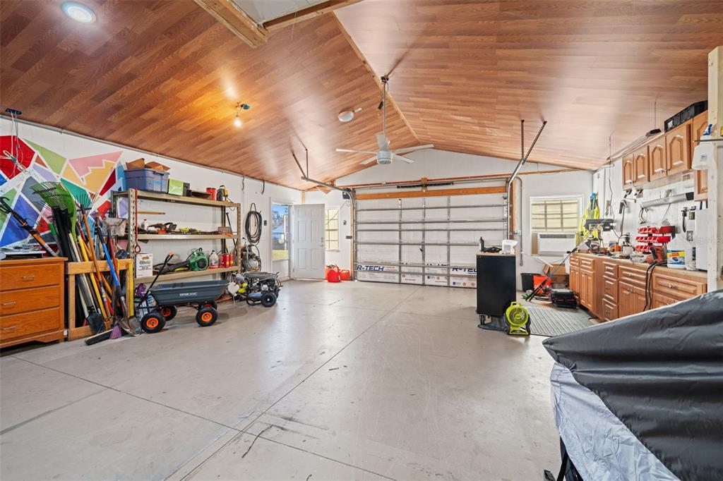 11180 Flock Avenue Weeki Wachee, FL 34613 - Photo 70 of 83