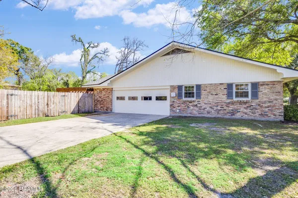 $339,000 | 506 Amanda Drive, Lafayette, LA 70507