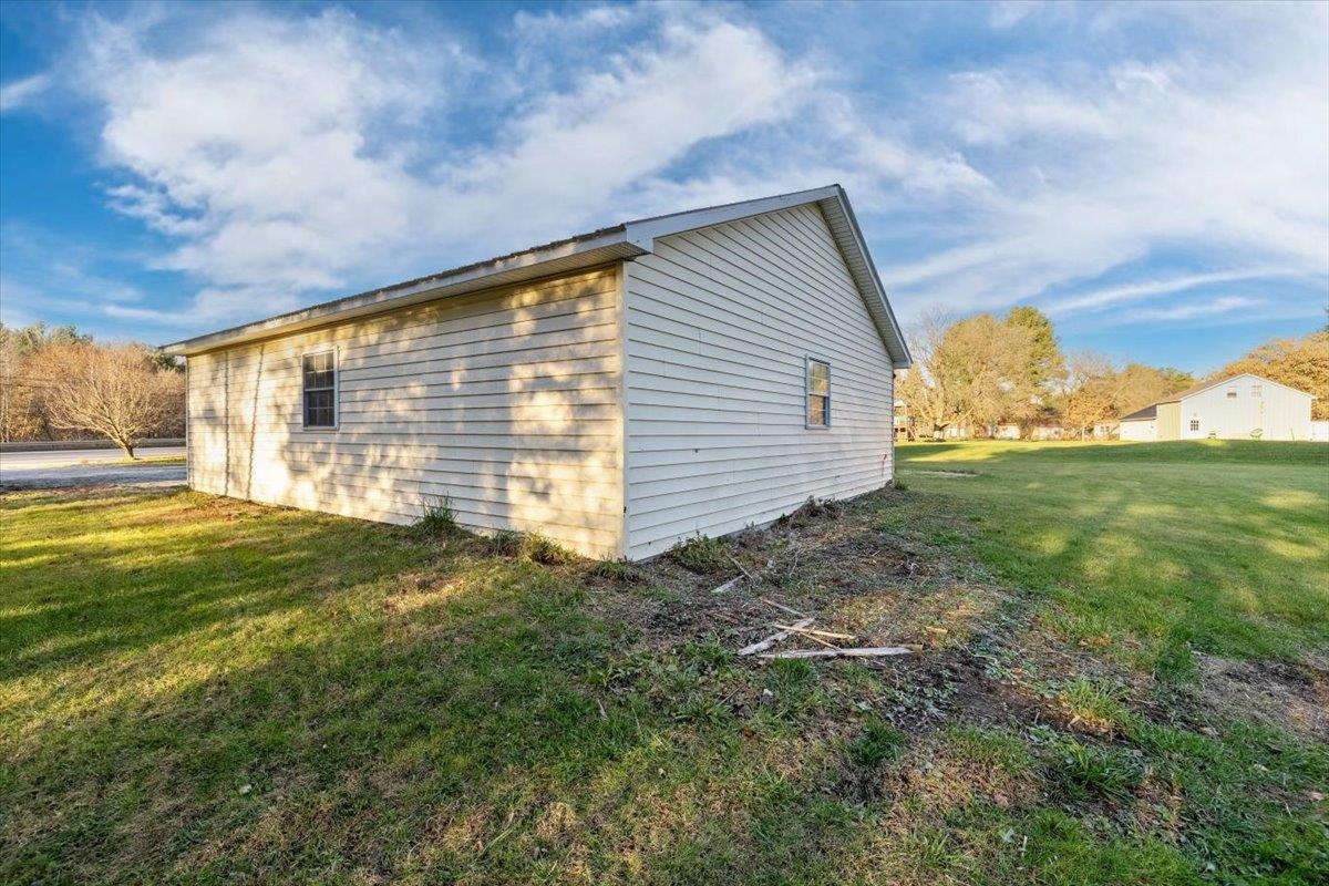 2196 Highway 78 Highgate, VT 05459 - Photo 26 of 41
