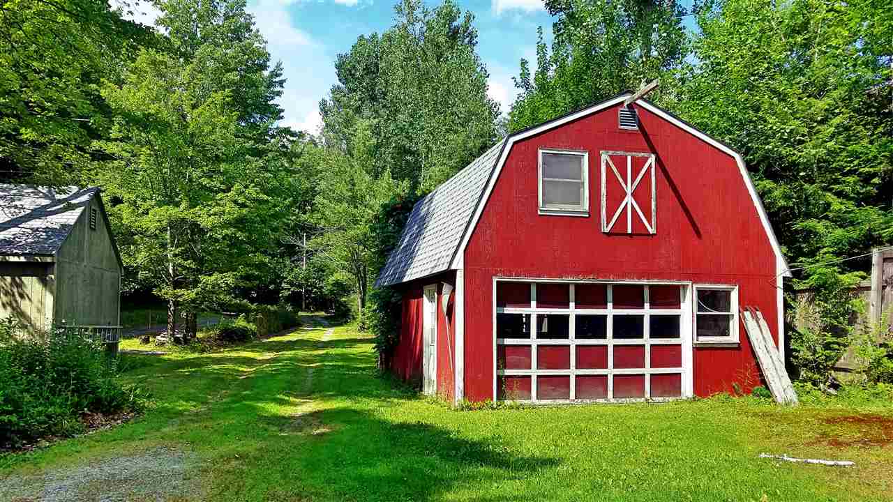 423 Barnes Road Deering, NH 03244 - Photo 2 of 14