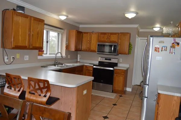 $347,500 | 808 Church Street, Fowlerville, MI 48836
