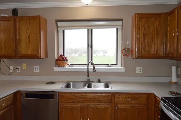 $347,500 | 808 Church Street, Fowlerville, MI 48836