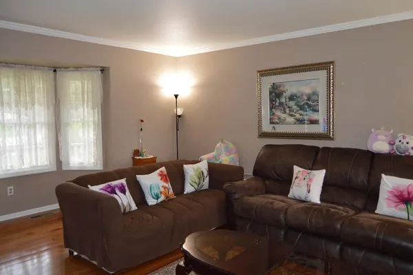 $347,500 | 808 Church Street, Fowlerville, MI 48836