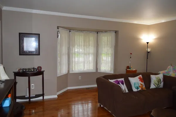 $347,500 | 808 Church Street, Fowlerville, MI 48836