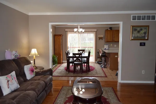 $347,500 | 808 Church Street, Fowlerville, MI 48836