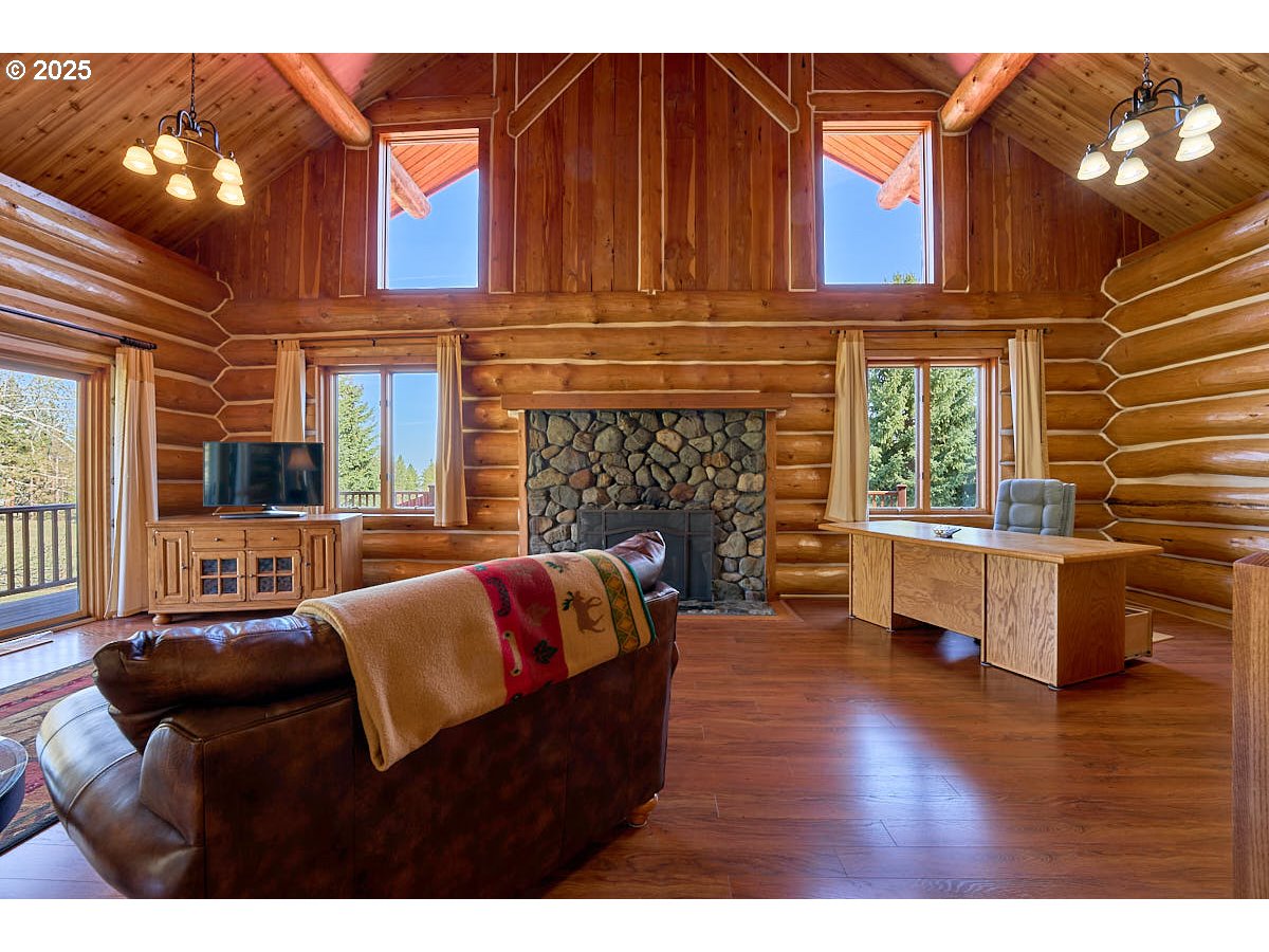 61094 Anderson Road Joseph, OR 97846 - Photo 5 of 40 Gallery Image 5