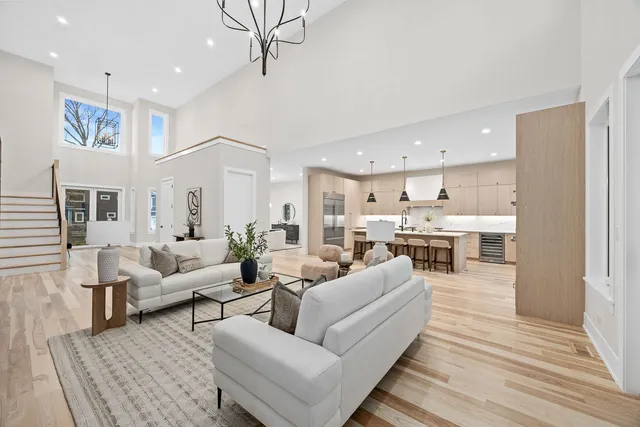 $1,750,000 | 1528 Linden Circle, Lemont, IL 60439