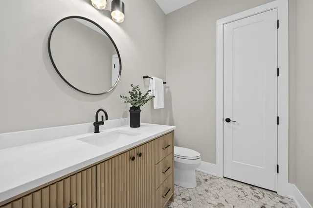 $1,750,000 | 1528 Linden Circle, Lemont, IL 60439