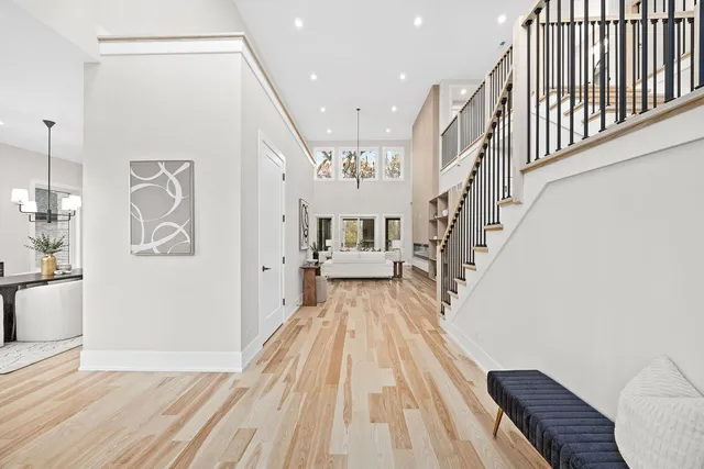 $1,750,000 | 1528 Linden Circle, Lemont, IL 60439