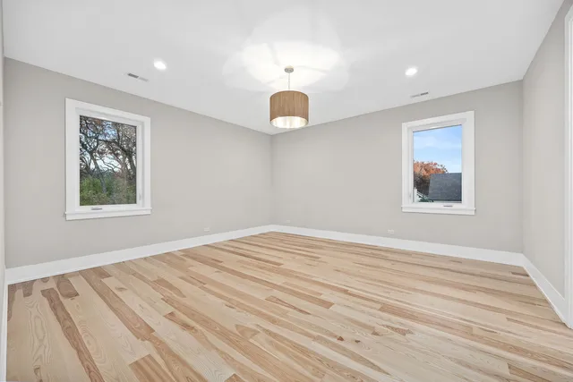 $1,750,000 | 1528 Linden Circle, Lemont, IL 60439