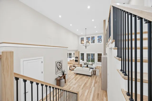 $1,750,000 | 1528 Linden Circle, Lemont, IL 60439