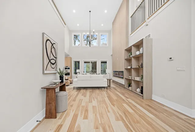 $1,750,000 | 1528 Linden Circle, Lemont, IL 60439