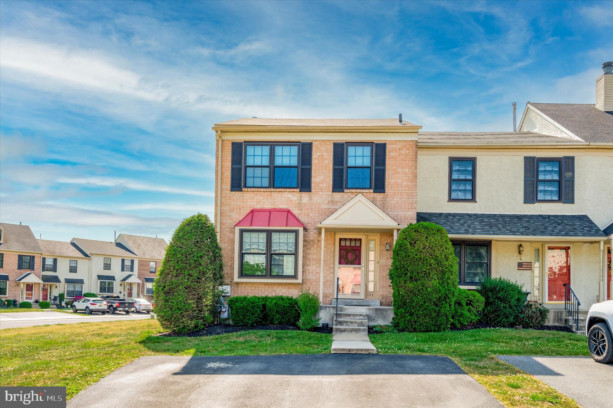 111 Bradbury Road Brookhaven, PA 19015 - Photo 1 of 27