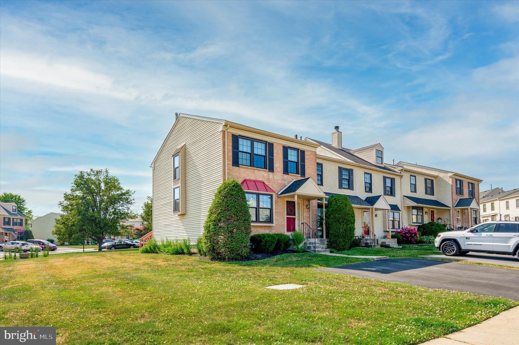 111 Bradbury Road Brookhaven, PA 19015 - Photo 2 of 27