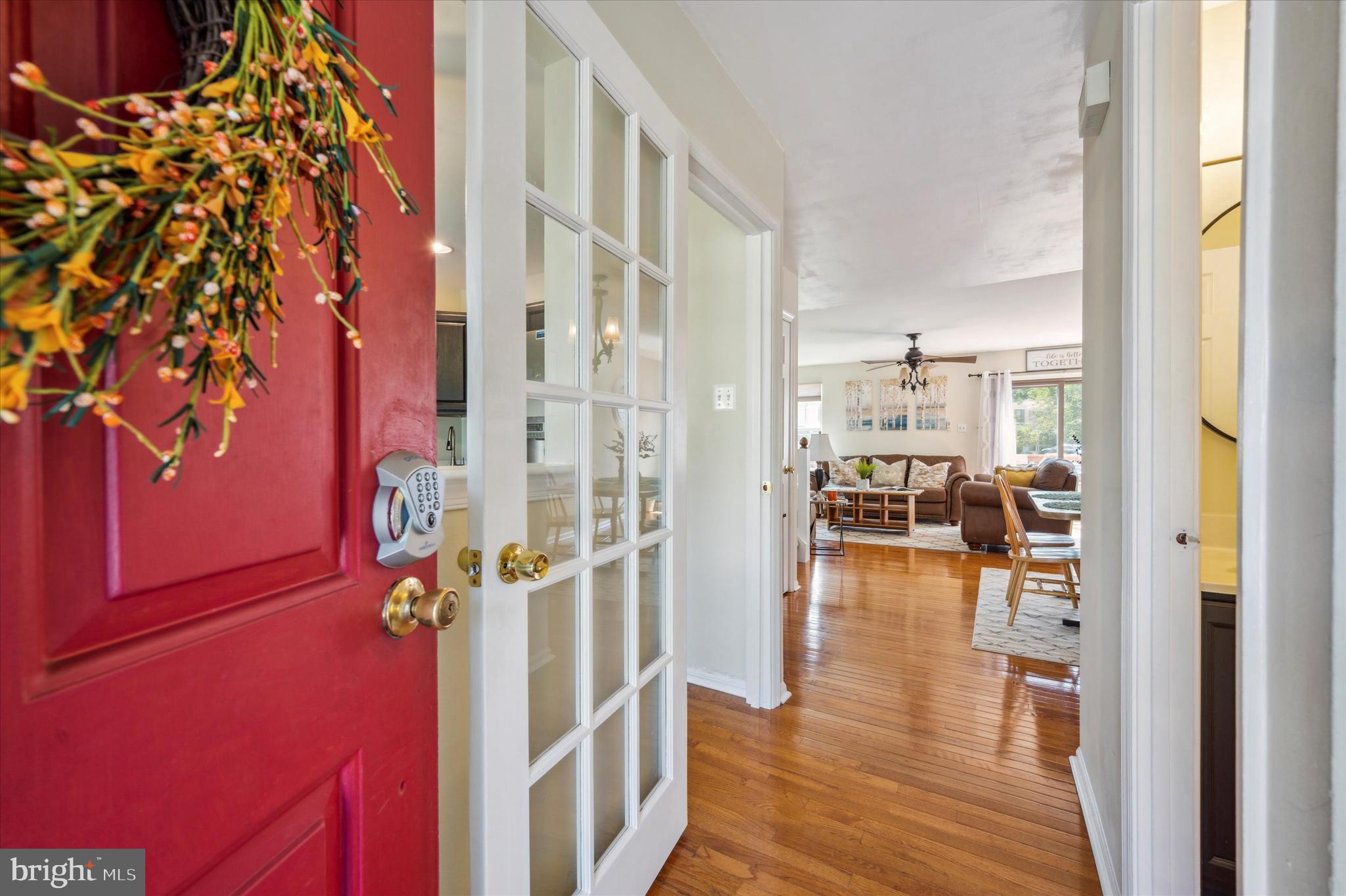 111 Bradbury Road Brookhaven, PA 19015 - Photo 3 of 27