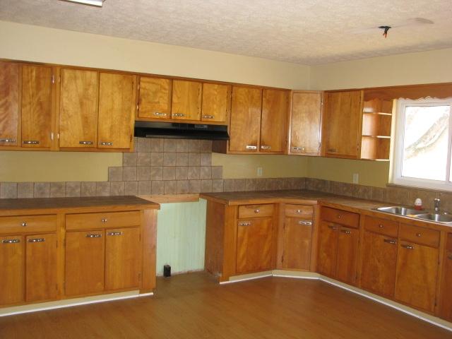 173 Bethlehem Road La Follette, TN 37766 - Photo 6 of 15 IMG_1884