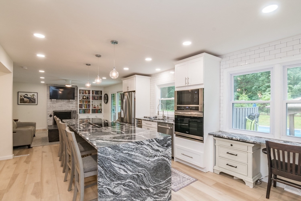49 Quinnehtuk Road Longmeadow, MA 01106 - Photo 13 of 42