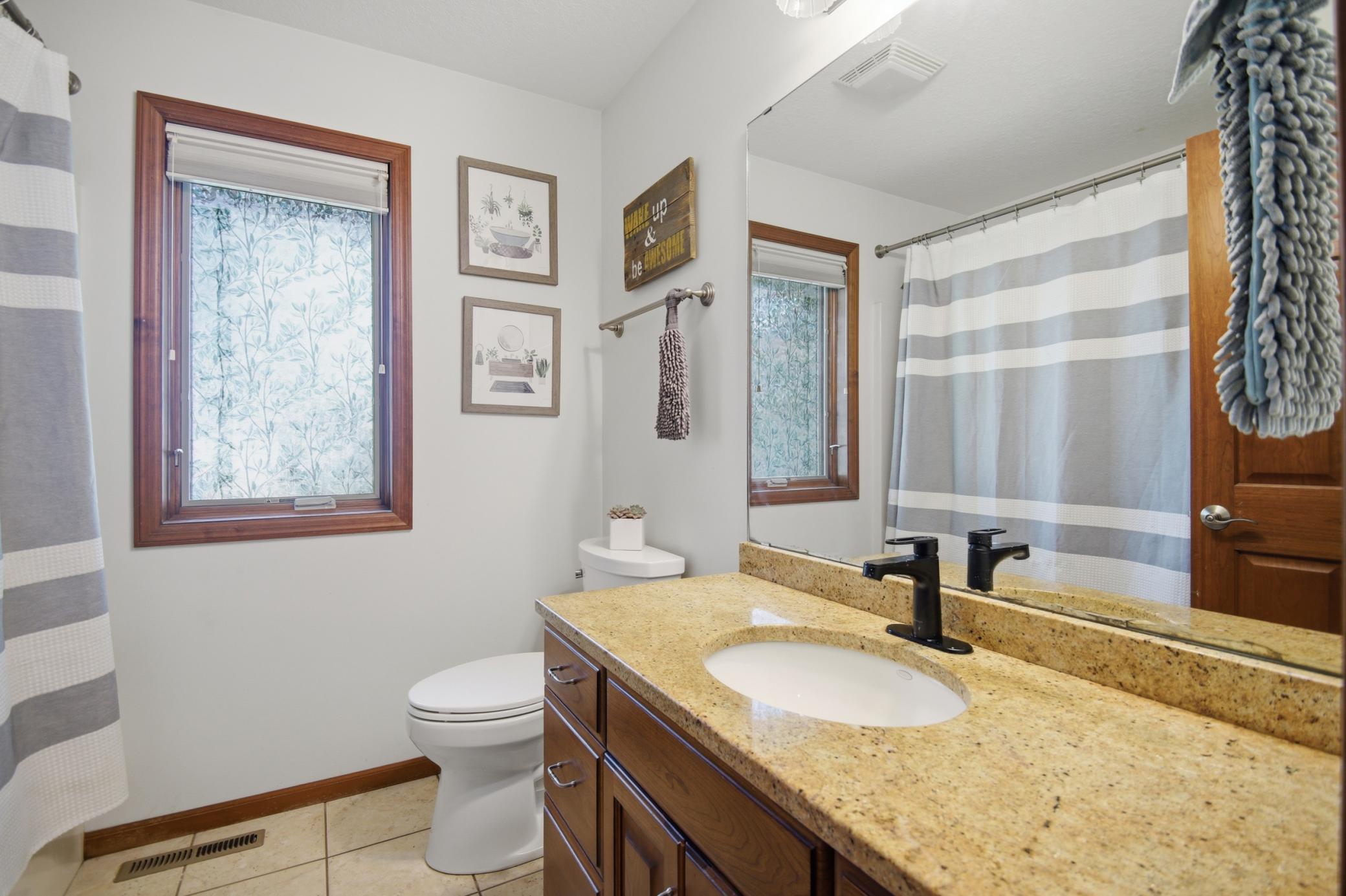 1102 28th Street Southwest Austin, MN 55912 - Photo 22 of 67