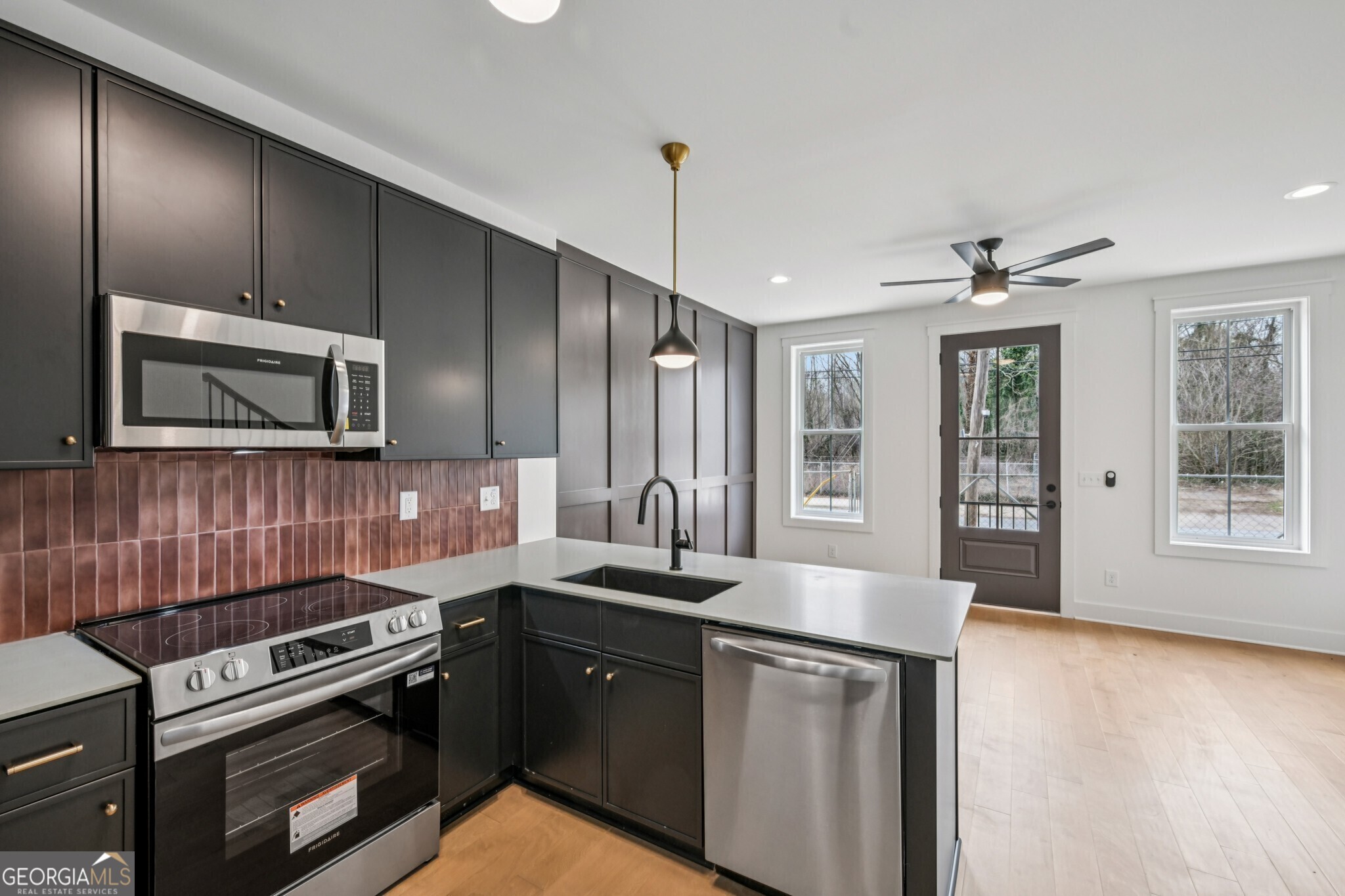 1160 Boulevard Southeast, Unit 4 Atlanta, GA 30312 - Photo 8 of 42 Kitchen