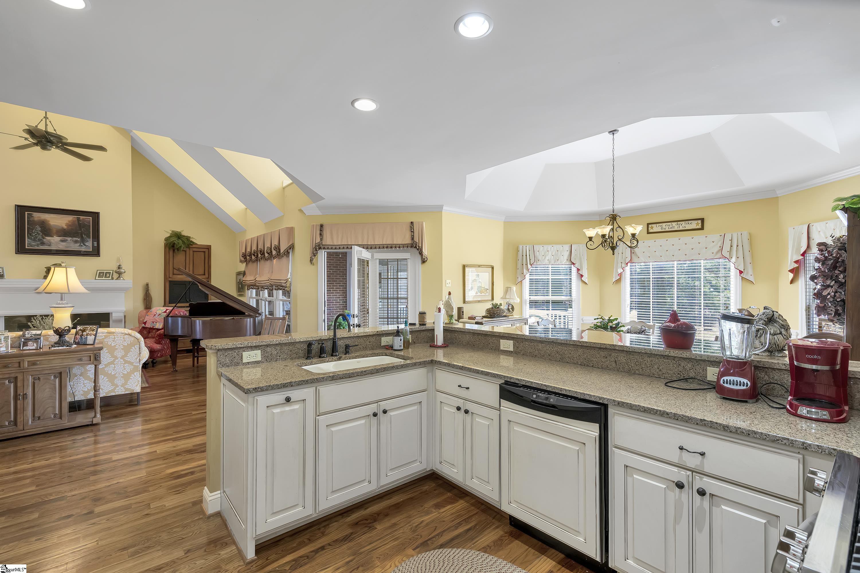 830 Lightwood Knot Road Woodruff, SC 29388 - Photo 12 of 36 Gallery Image 12