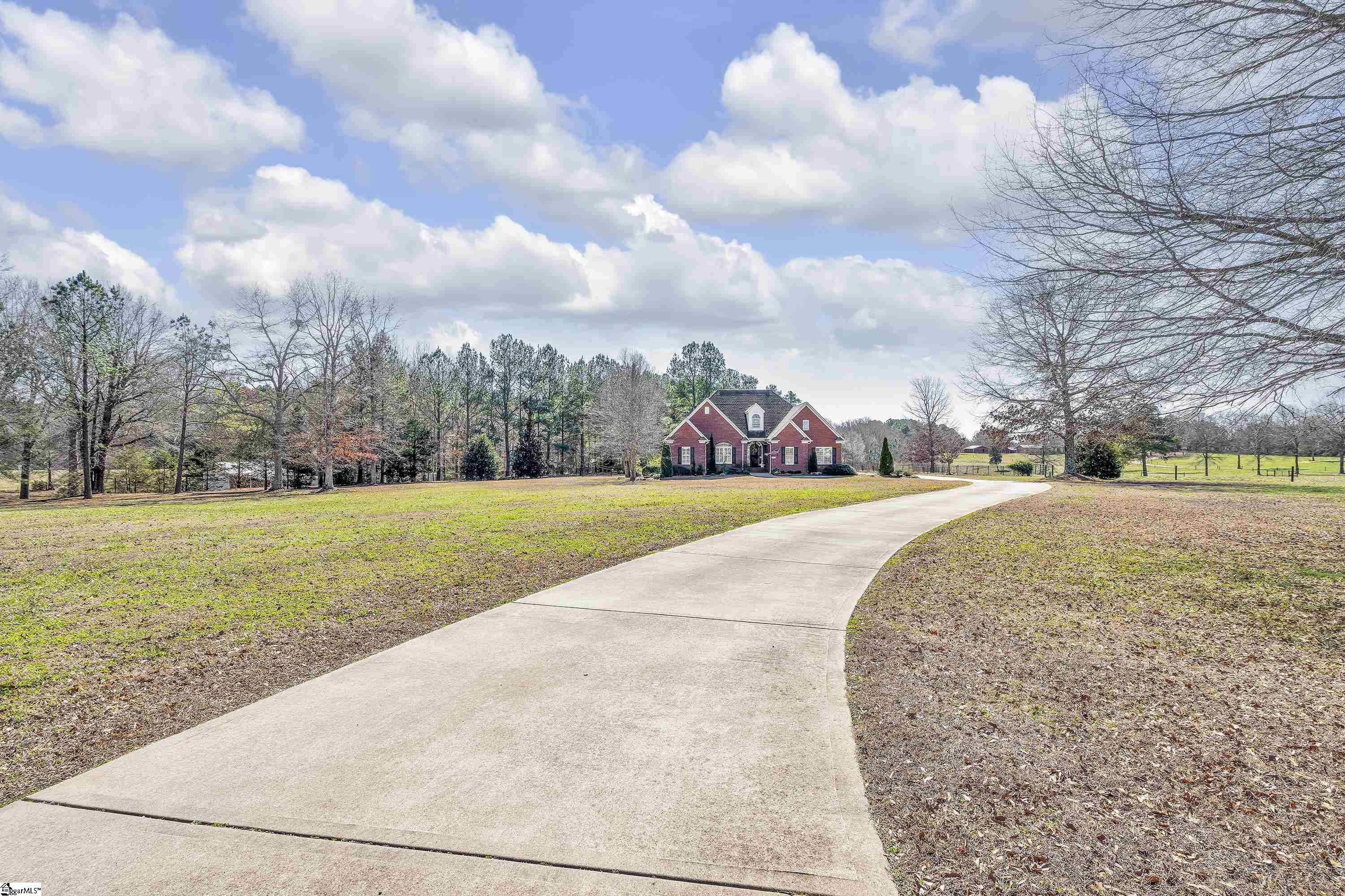 830 Lightwood Knot Road Woodruff, SC 29388 - Photo 2 of 36 Gallery Image 2